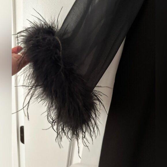“LBD” with feather cuff detail, size 14.  LIKE NEW, only worn 1x - Picture 2 of 6